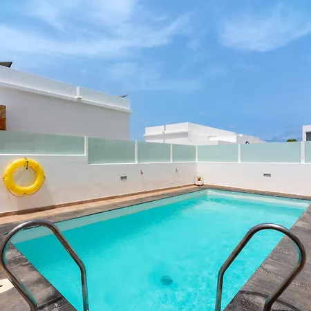 243 - Casa Yesenia By Now Ltd *